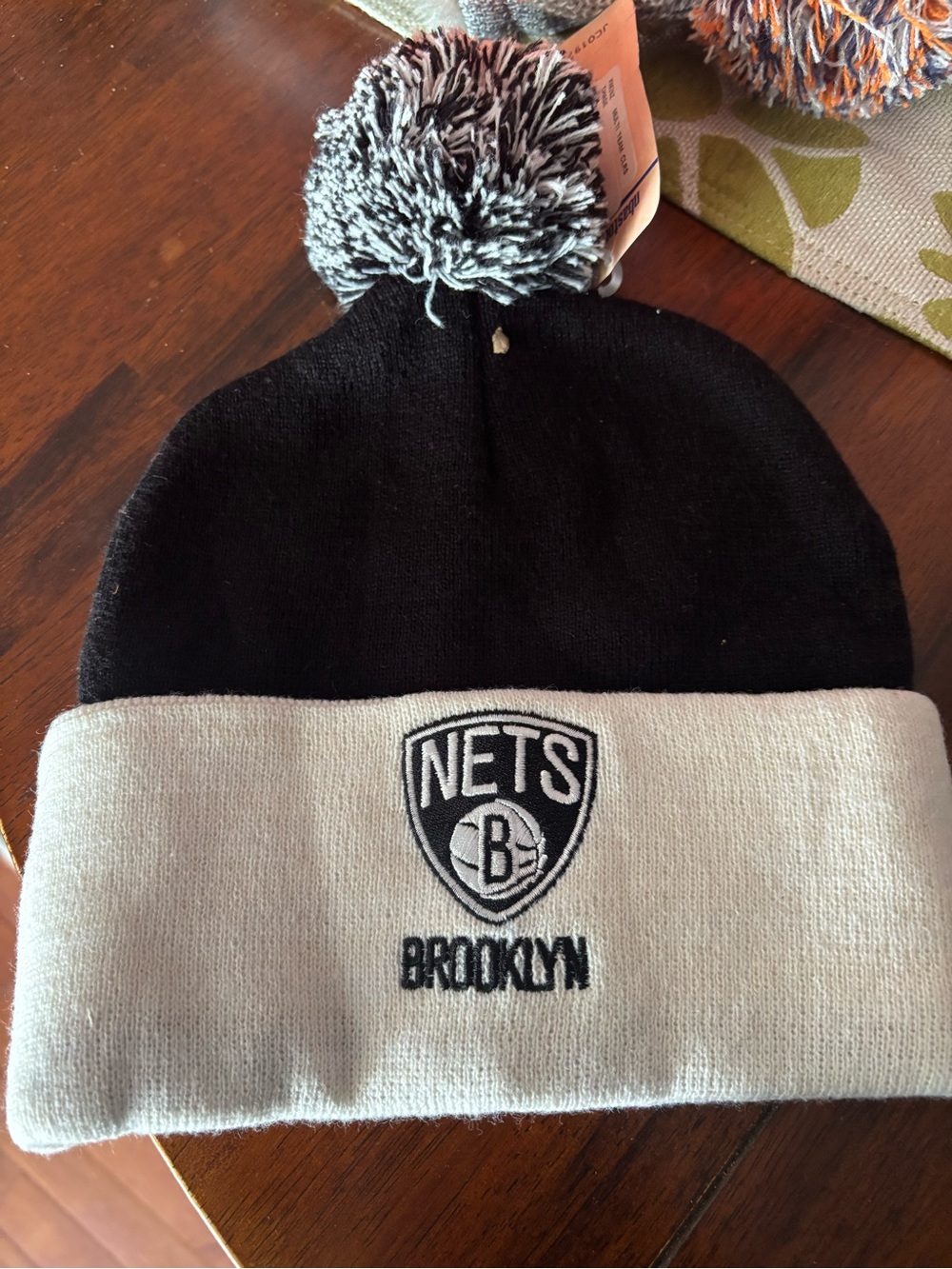 NBA Brooklyn Nets Black and White Pom Beanie NWT